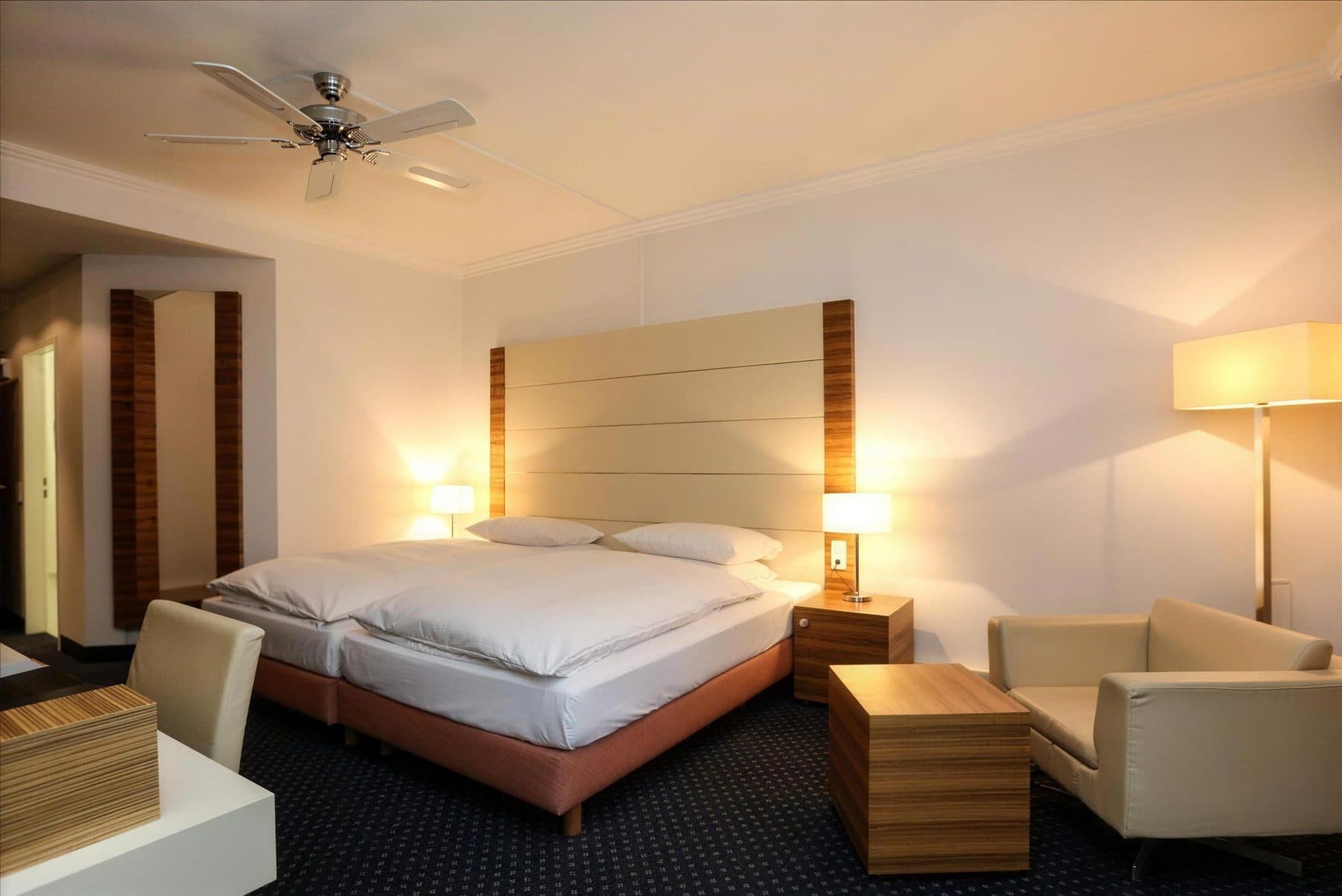 Business Room